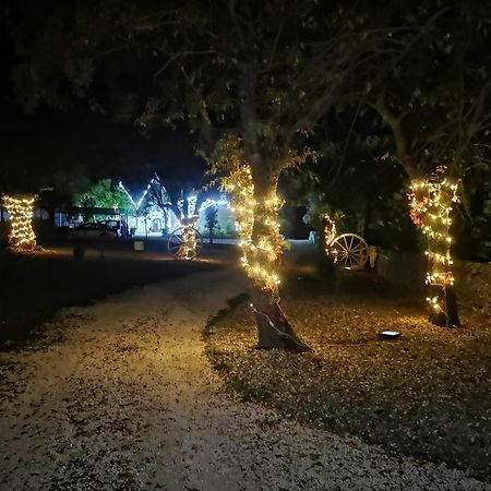 Trulli Allegretti โนซิ ภายนอก รูปภาพ